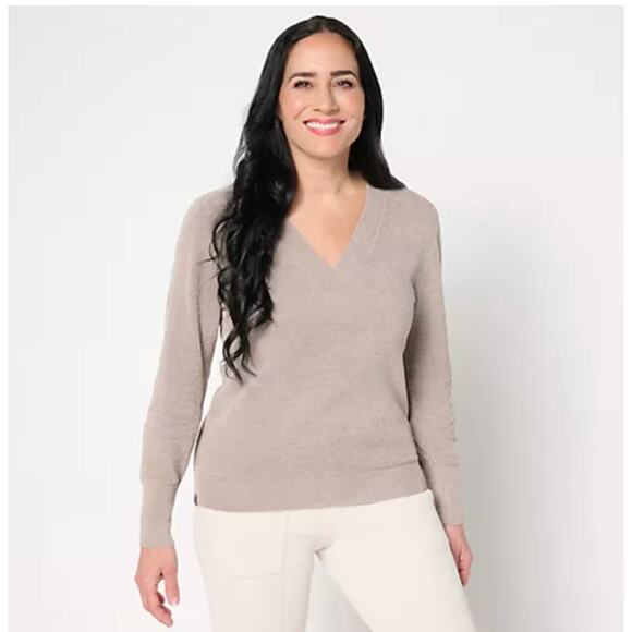 Barefoot Dreams Sweaters - Barefoot Dreams Cozy Chic Ultra Lite Sweater Beach Rock V-Neck M